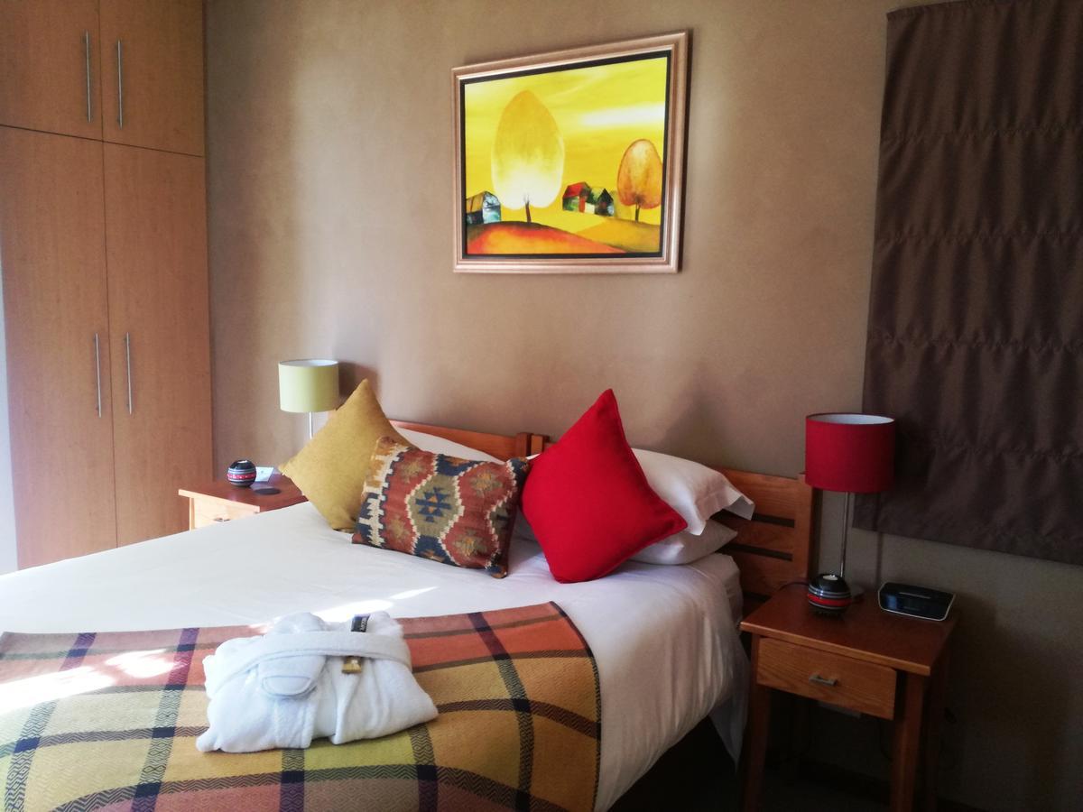 Cape Flame Guest House بورت اليزابيث المظهر الخارجي الصورة