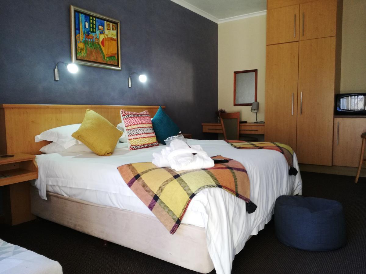 Cape Flame Guest House بورت اليزابيث المظهر الخارجي الصورة